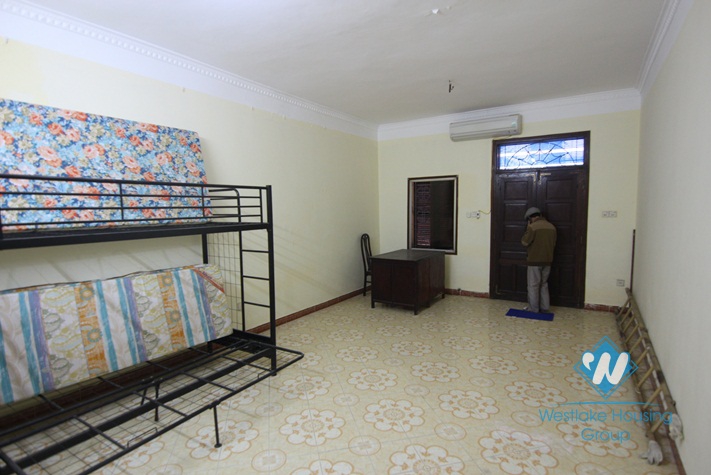 A cheap house for rent in Au co, Tay ho, Ha noi